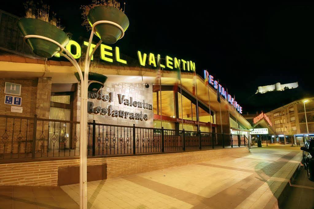 Hotel Valentin Aguilar de Campóo Zewnętrze zdjęcie